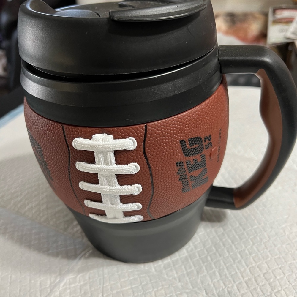 52 ounce Plastic Bubba keg tailgate cooler mug Great For The Super Bowl Party